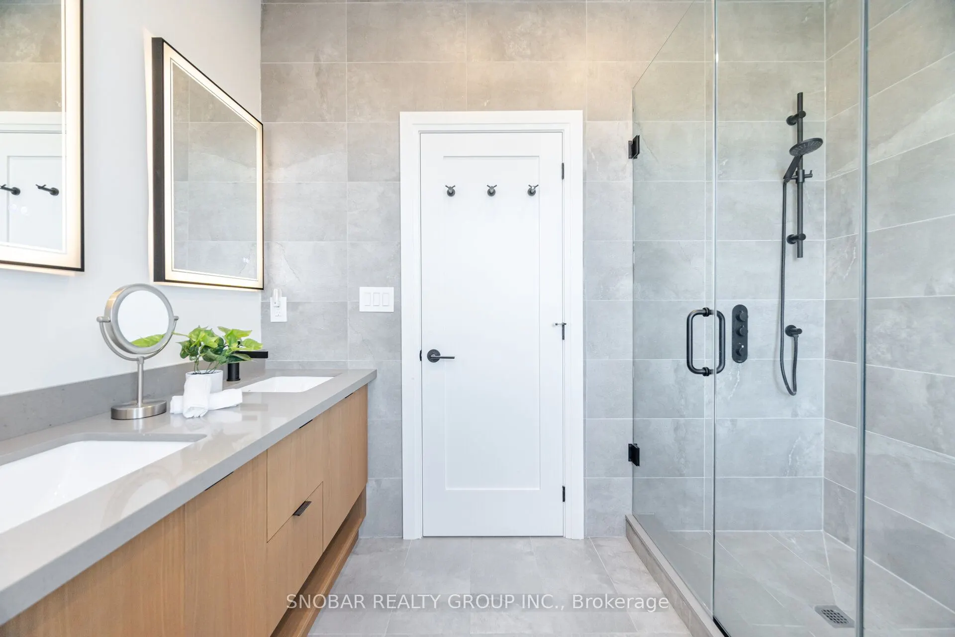 720 Hillman Crescent