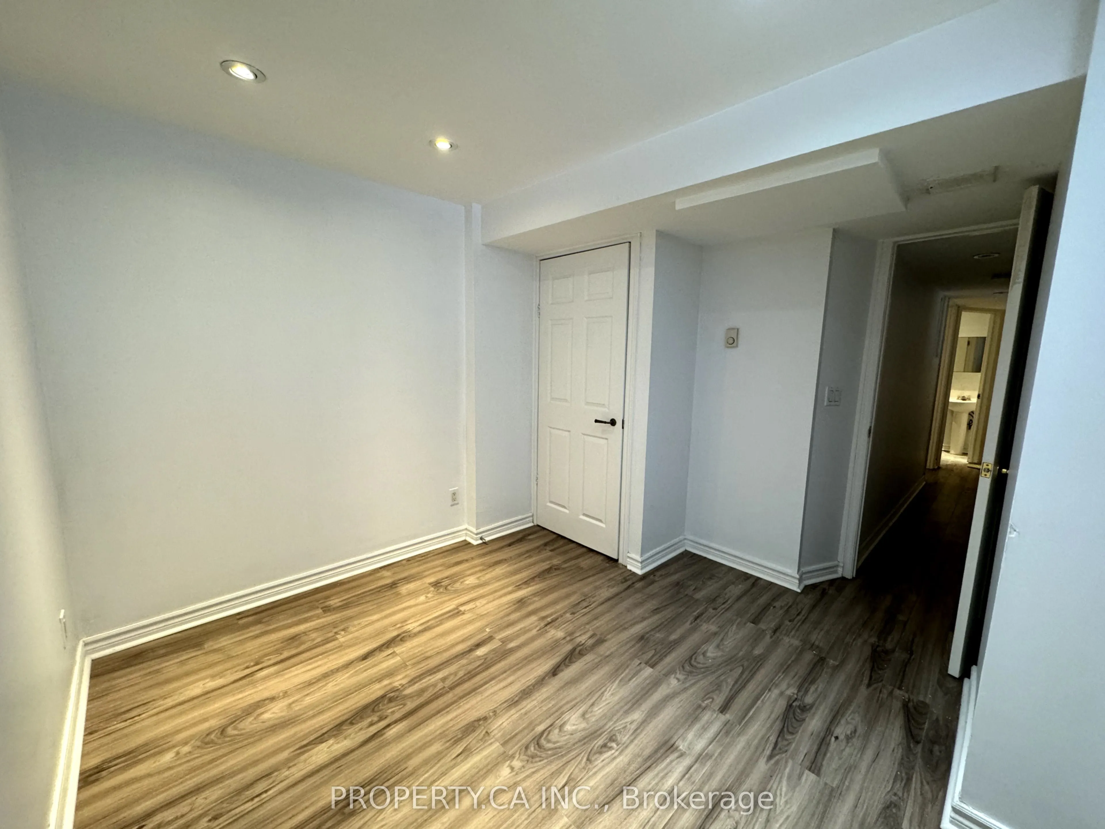 270 Christie Street ##Lower