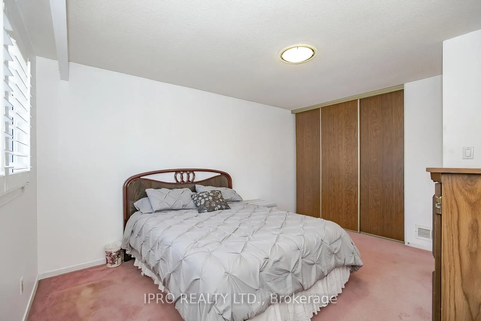 4258 Tea Garden Circle