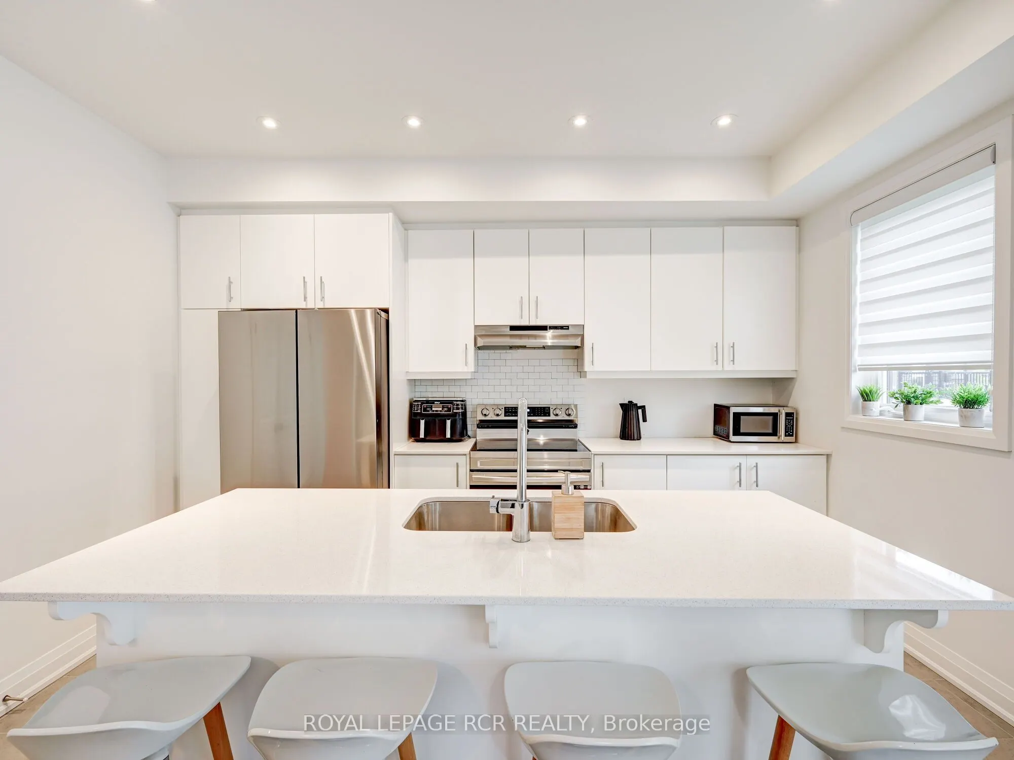 84 Wind Tree Way
