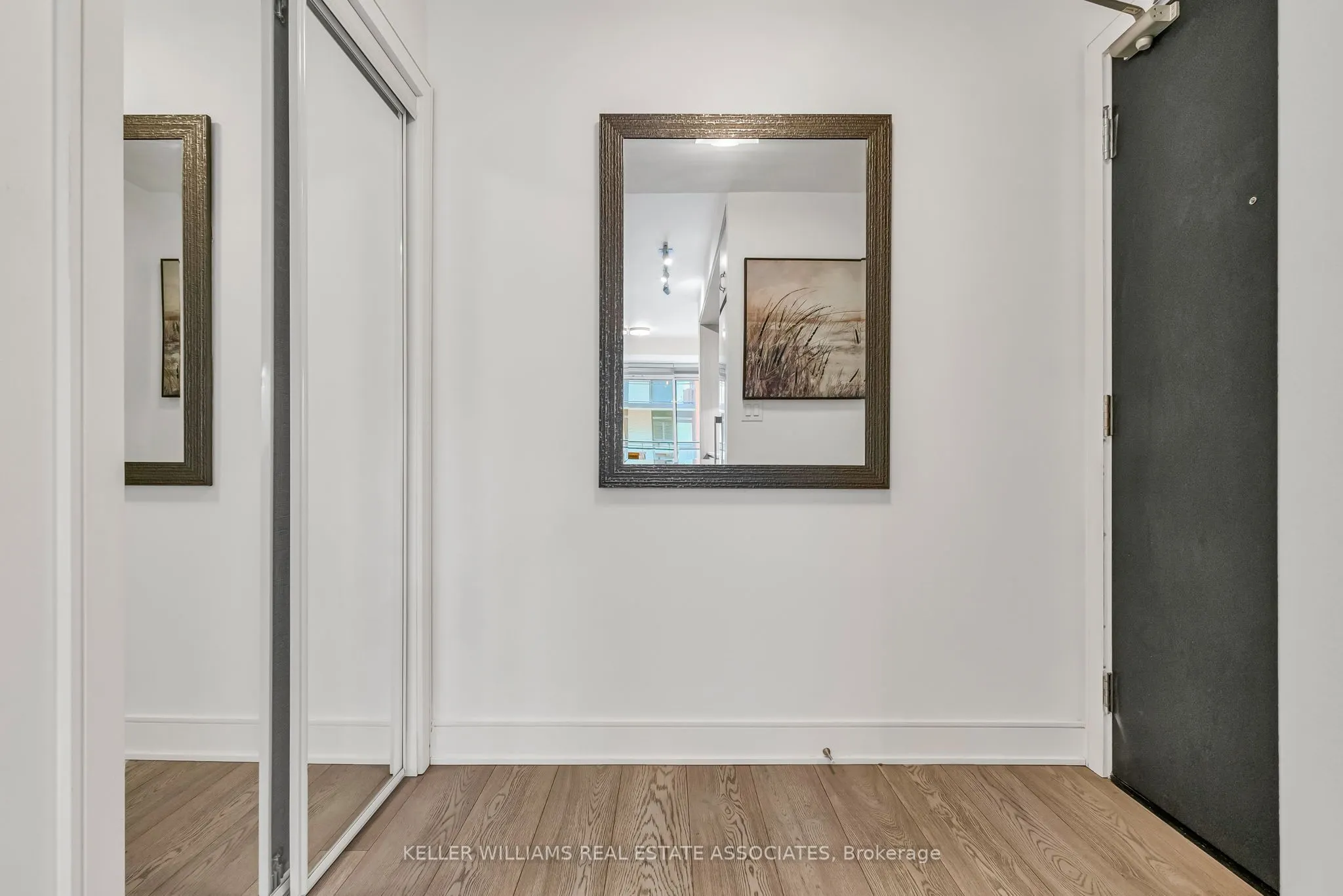 1575 Lakeshore Road W, #231