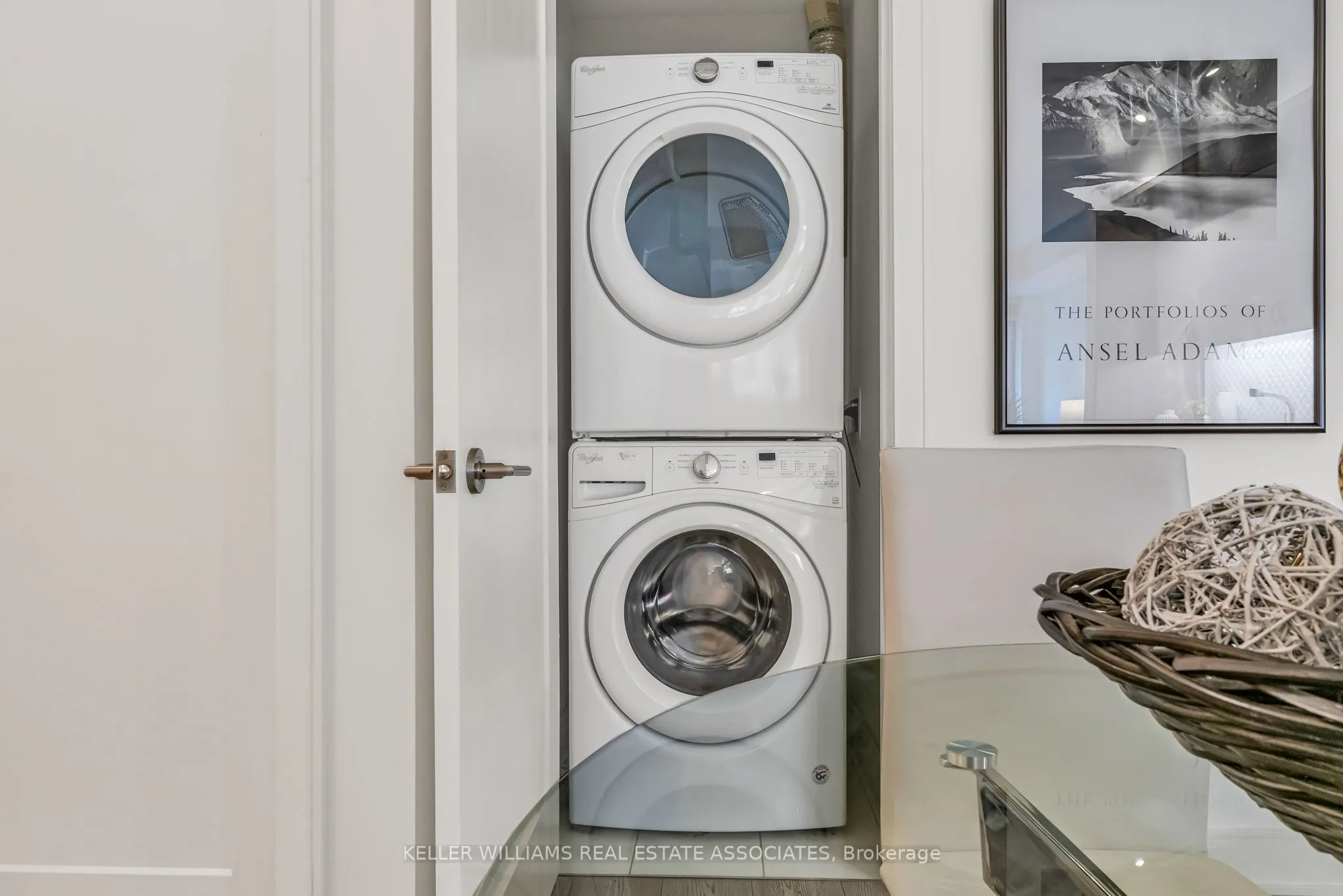 1575 Lakeshore Road W, #231