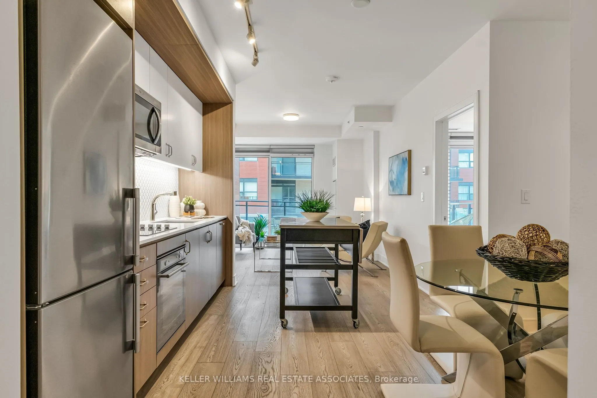 1575 Lakeshore Road W, #231