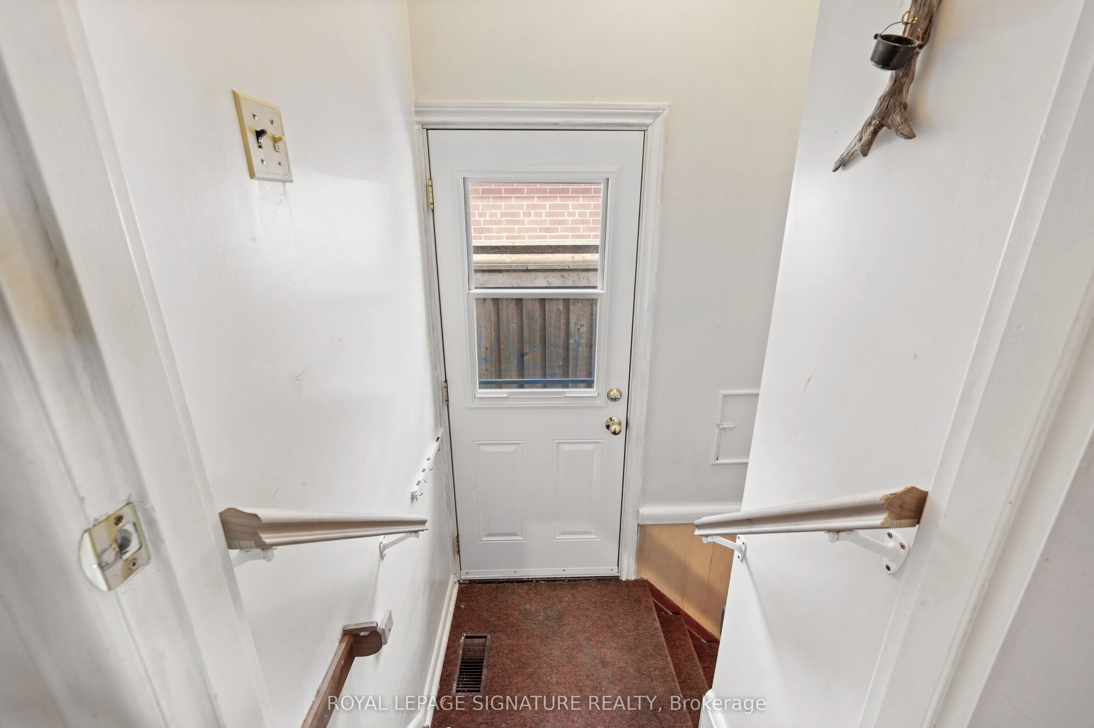 18 Elderfield Crescent