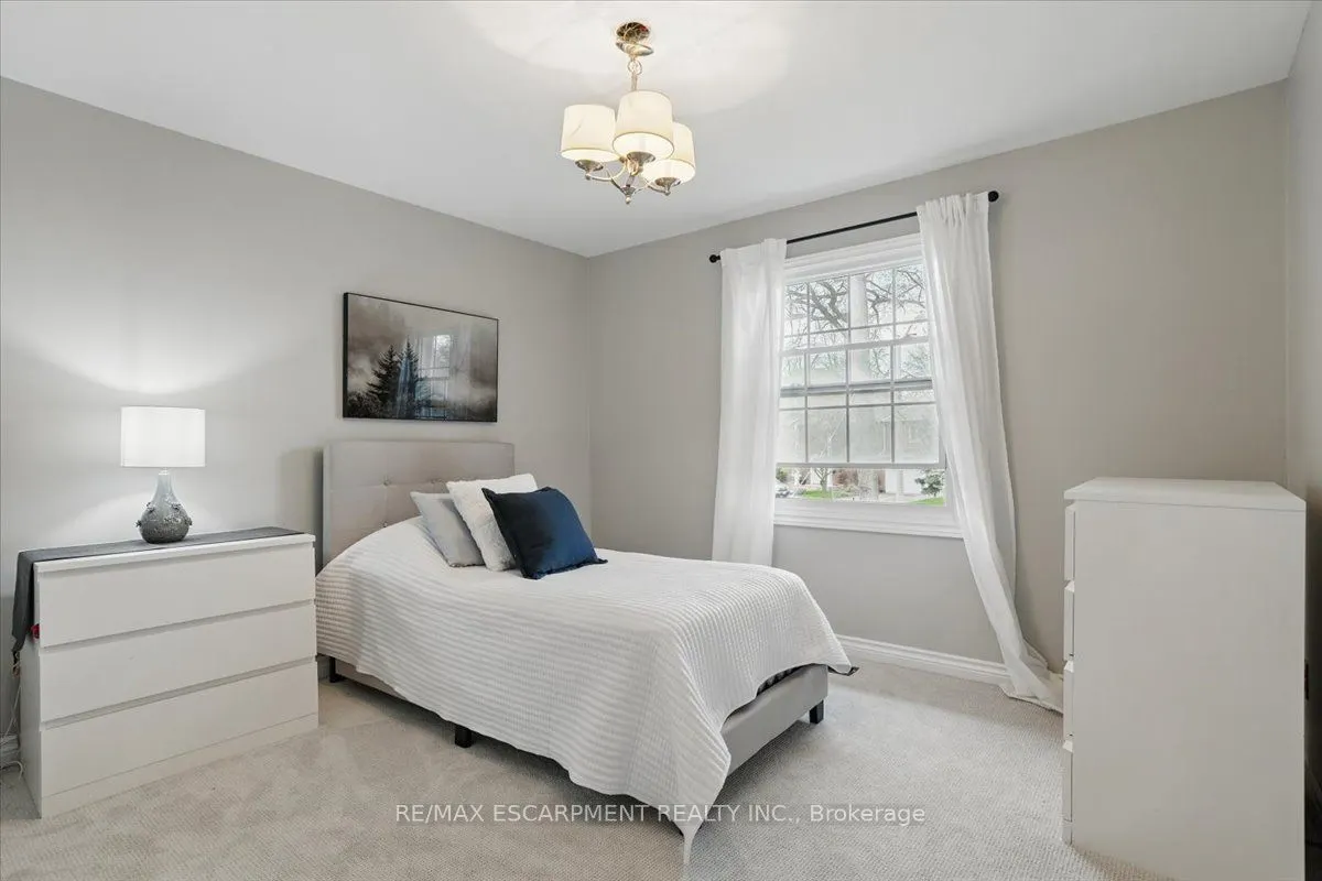 2149 Kawartha Crescent