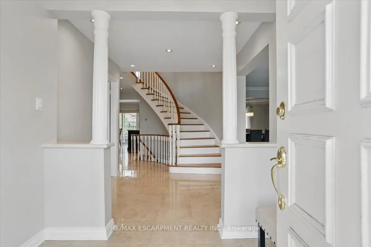 2149 Kawartha Crescent