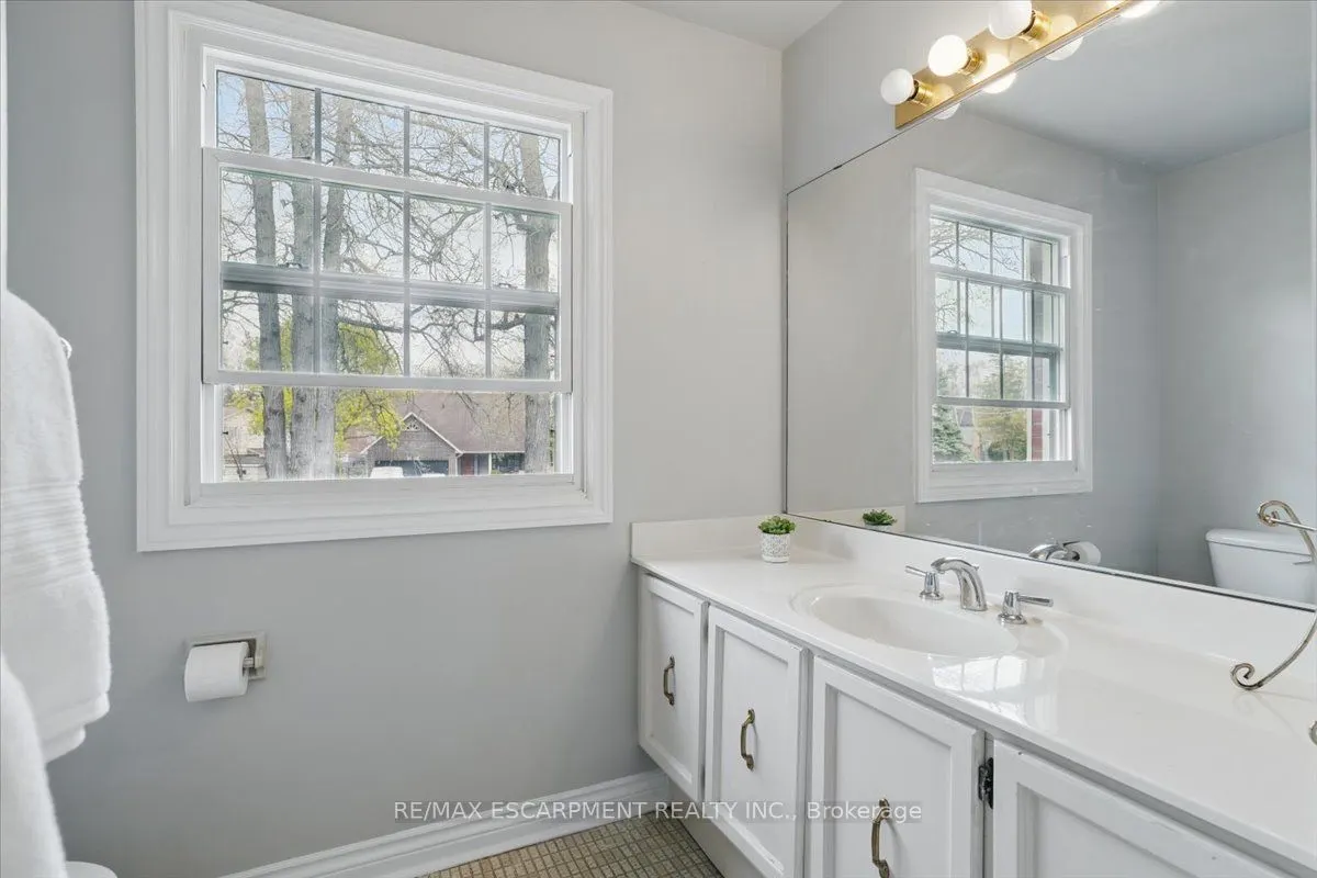 2149 Kawartha Crescent