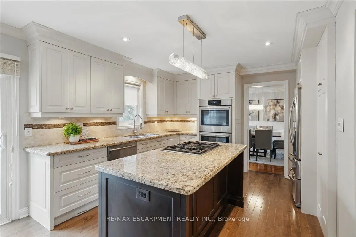 2149 Kawartha Crescent