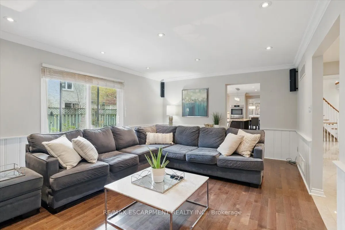 2149 Kawartha Crescent