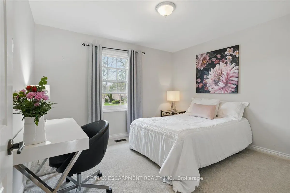 2149 Kawartha Crescent