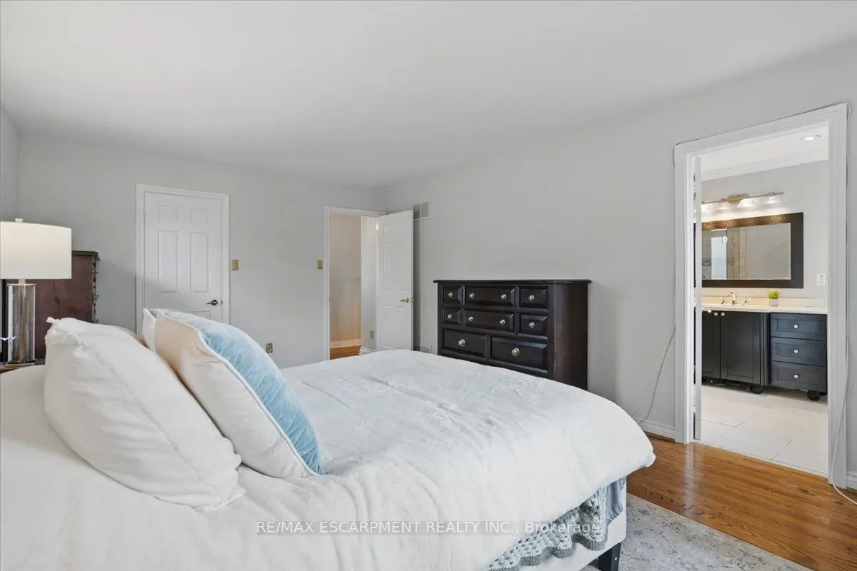 2149 Kawartha Crescent