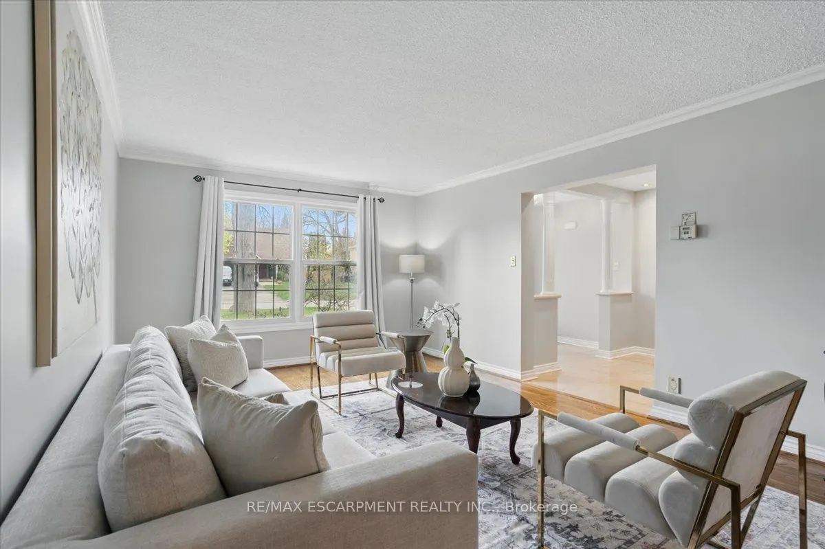 2149 Kawartha Crescent