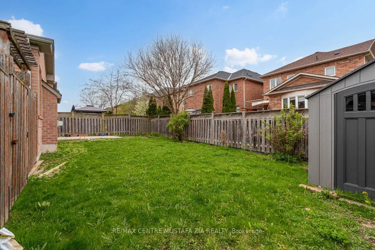 7488 Russian Olive Close