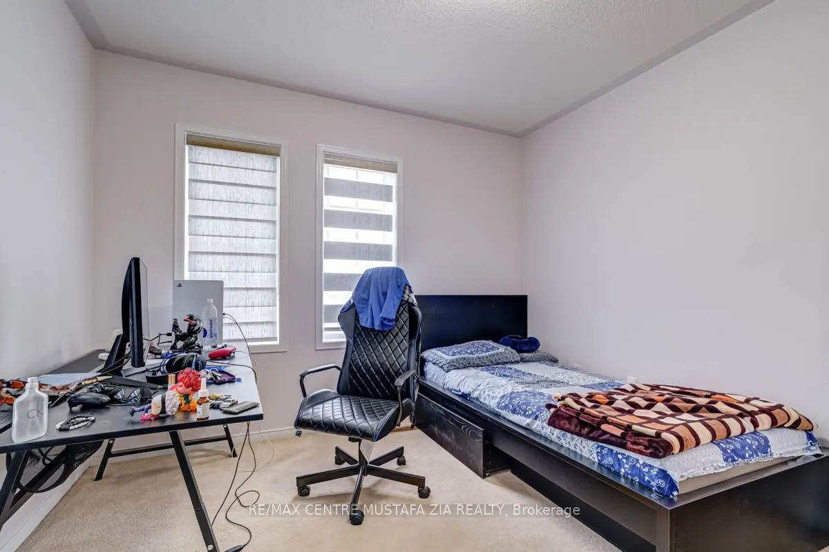 7488 Russian Olive Close