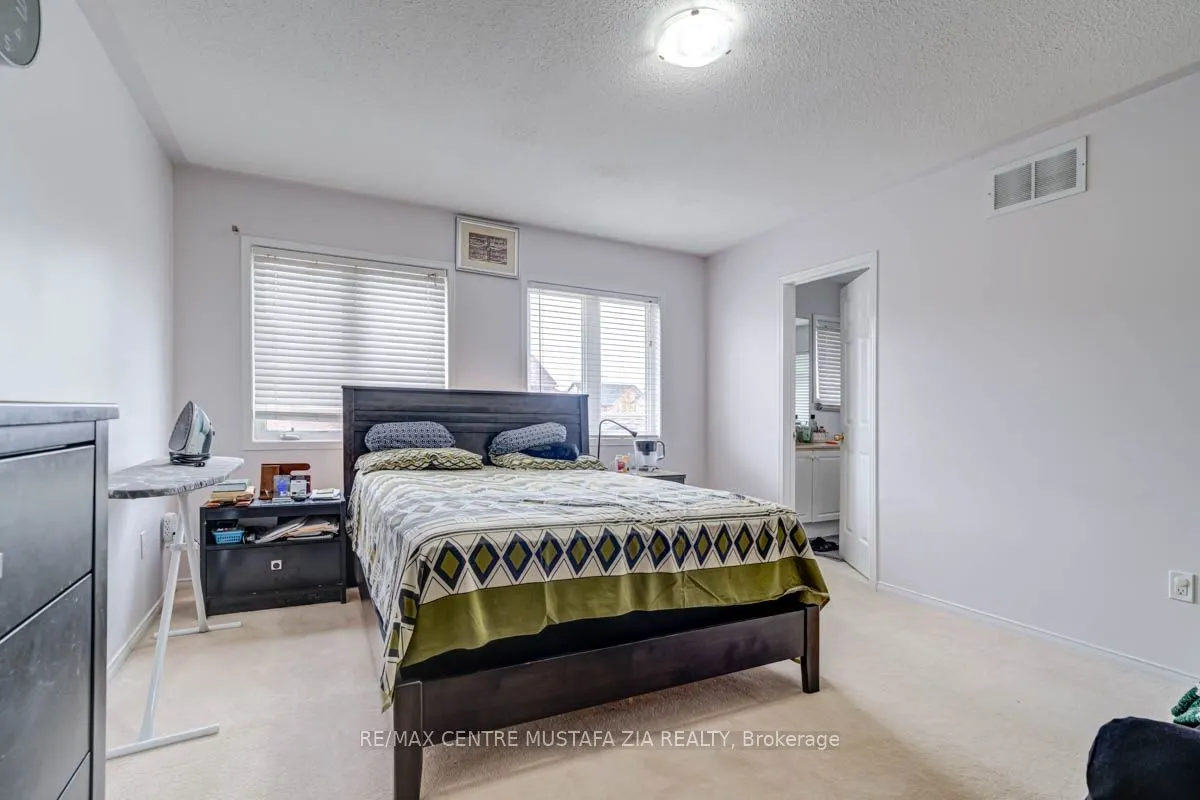 7488 Russian Olive Close