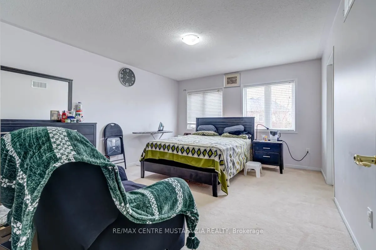 7488 Russian Olive Close