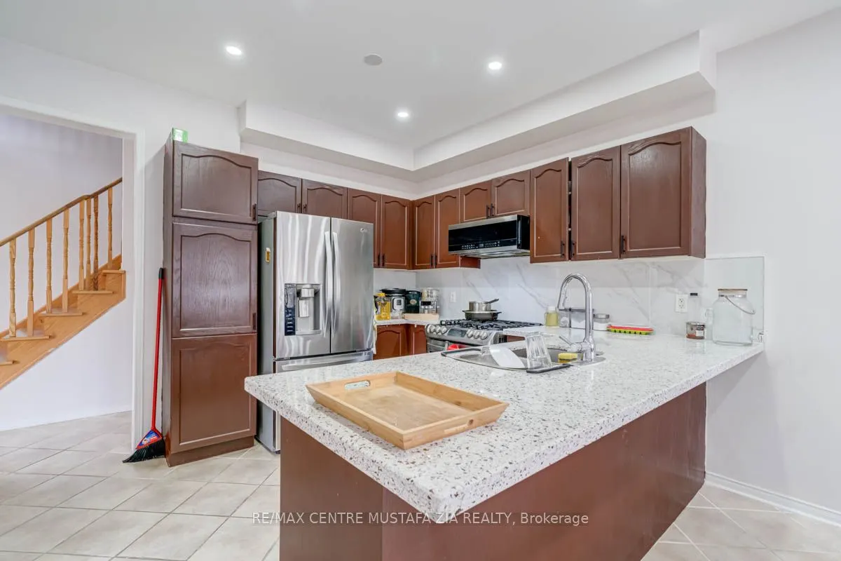 7488 Russian Olive Close