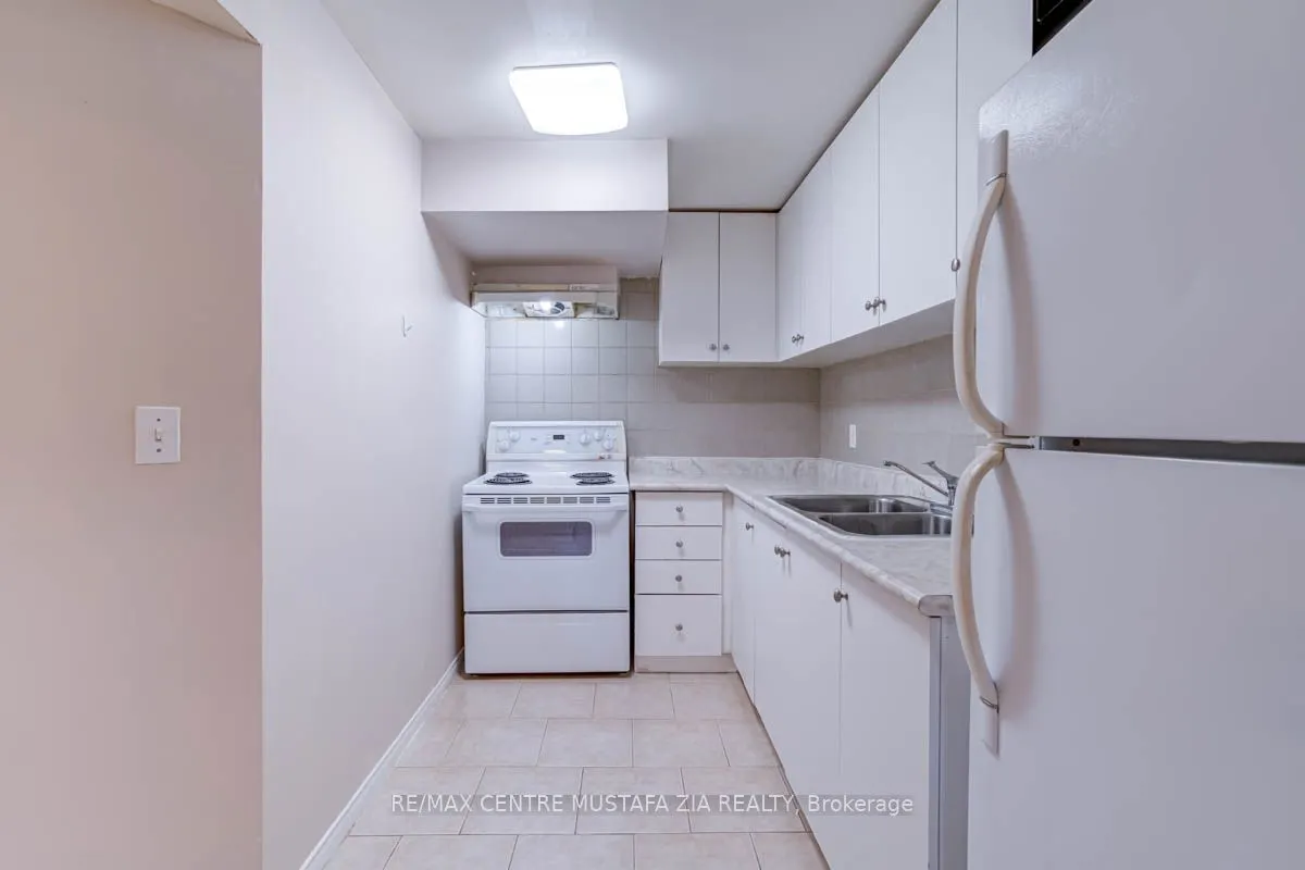 7488 Russian Olive Close