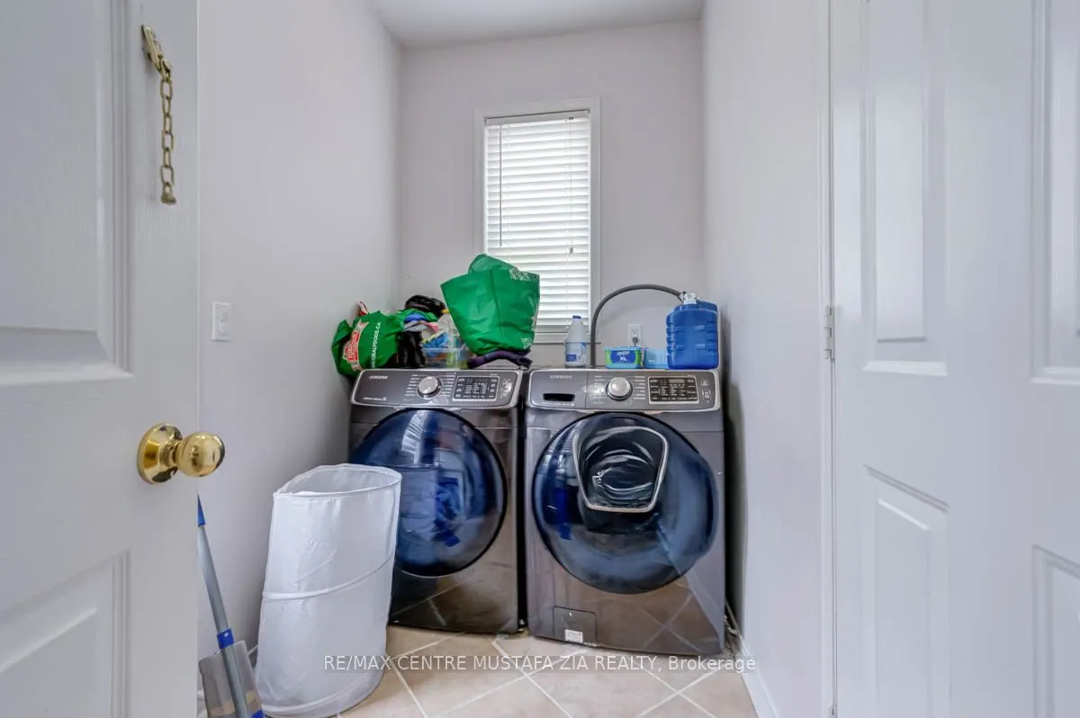 7488 Russian Olive Close