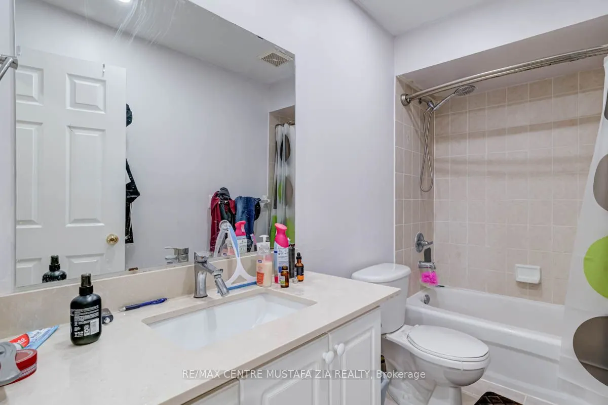 7488 Russian Olive Close