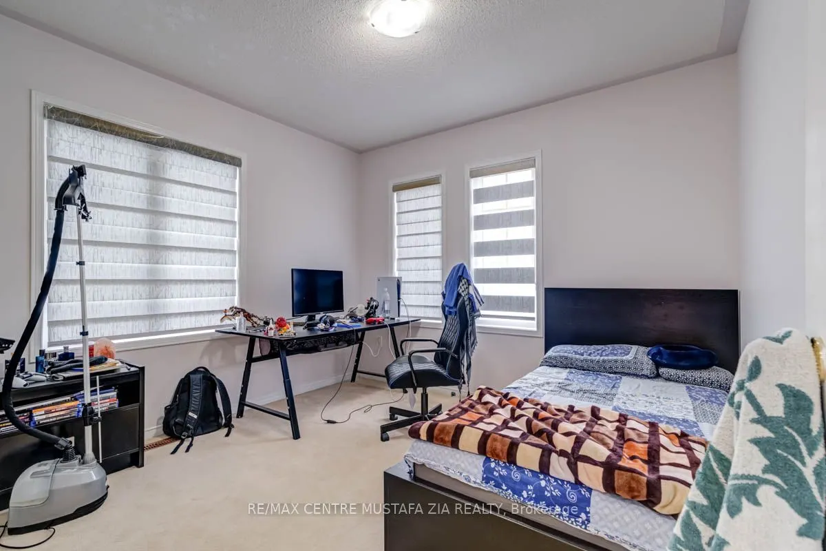 7488 Russian Olive Close