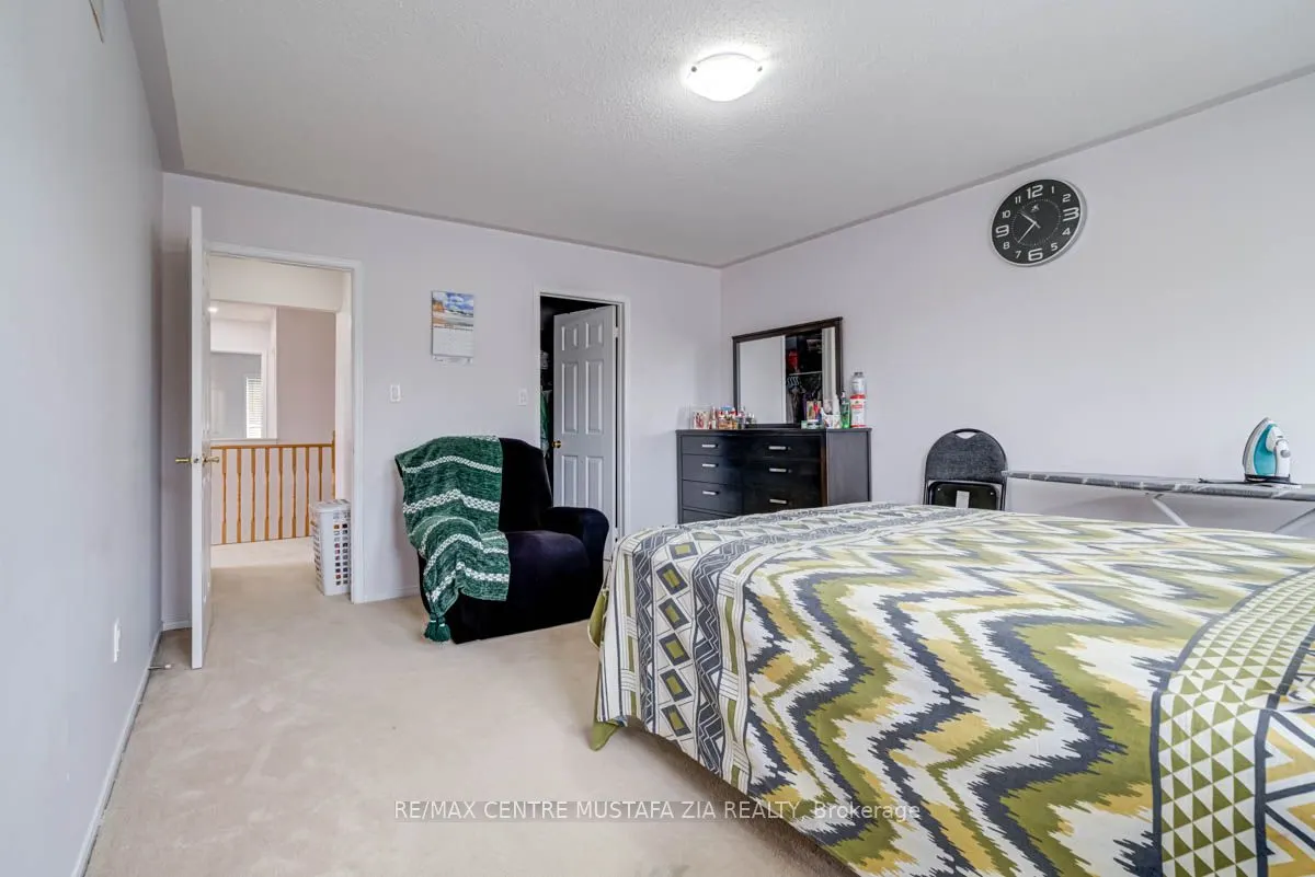 7488 Russian Olive Close