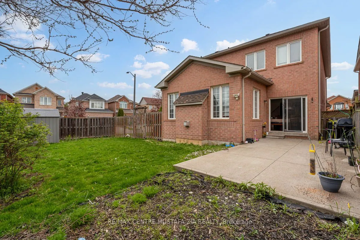 7488 Russian Olive Close