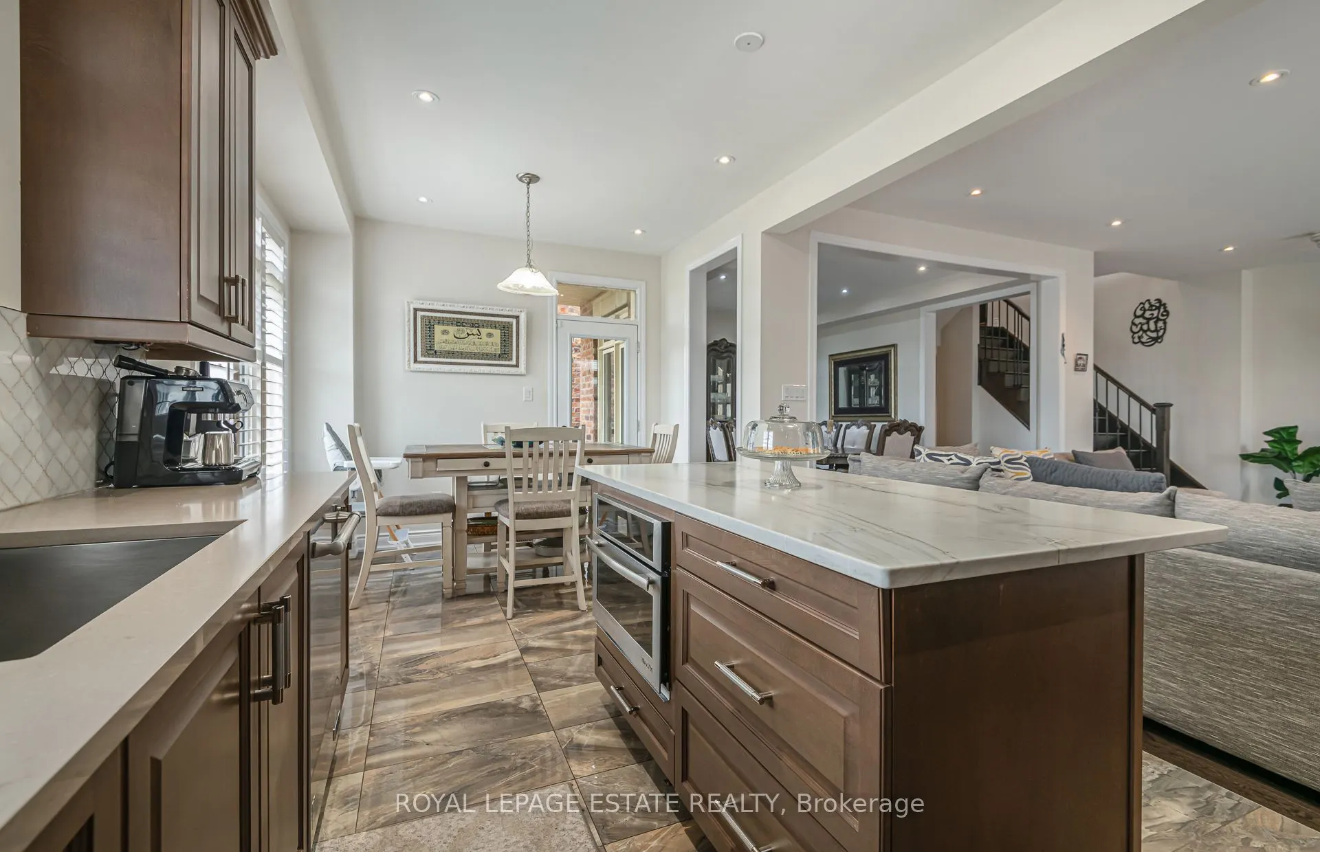 29 Provost Trail