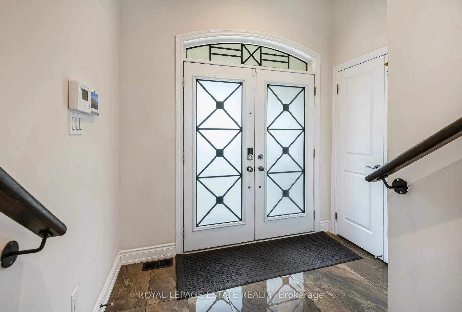 29 Provost Trail
