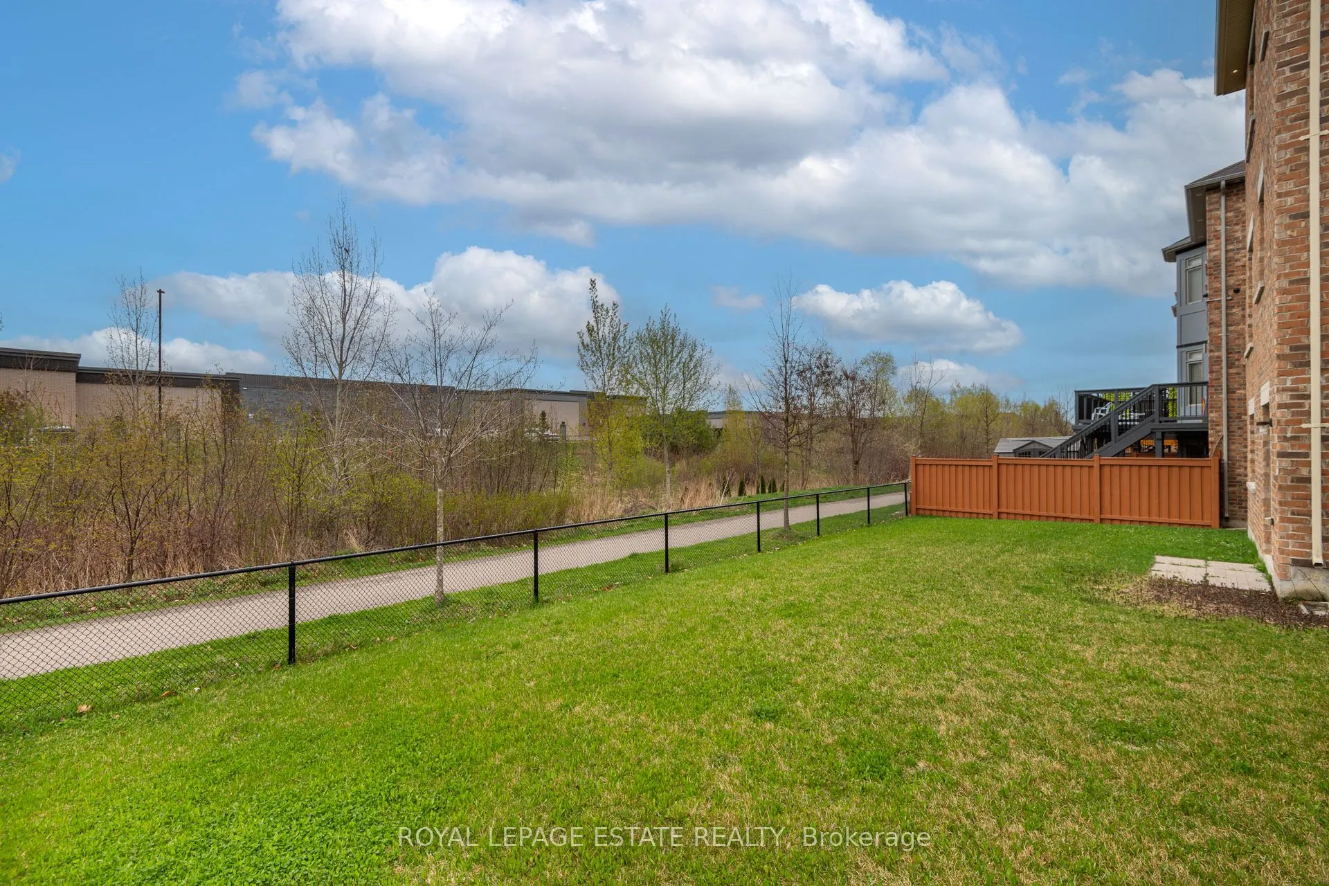 29 Provost Trail