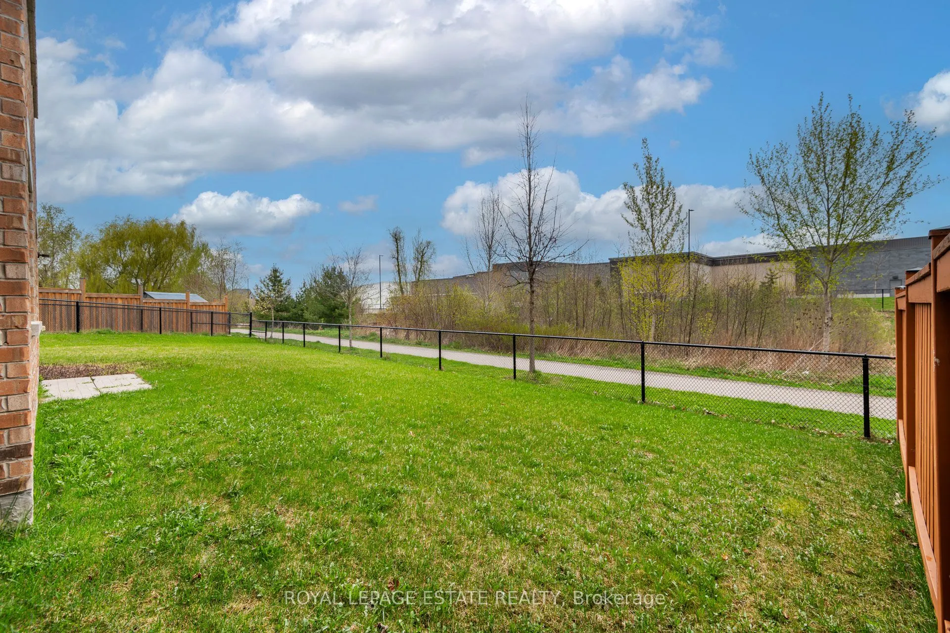 29 Provost Trail