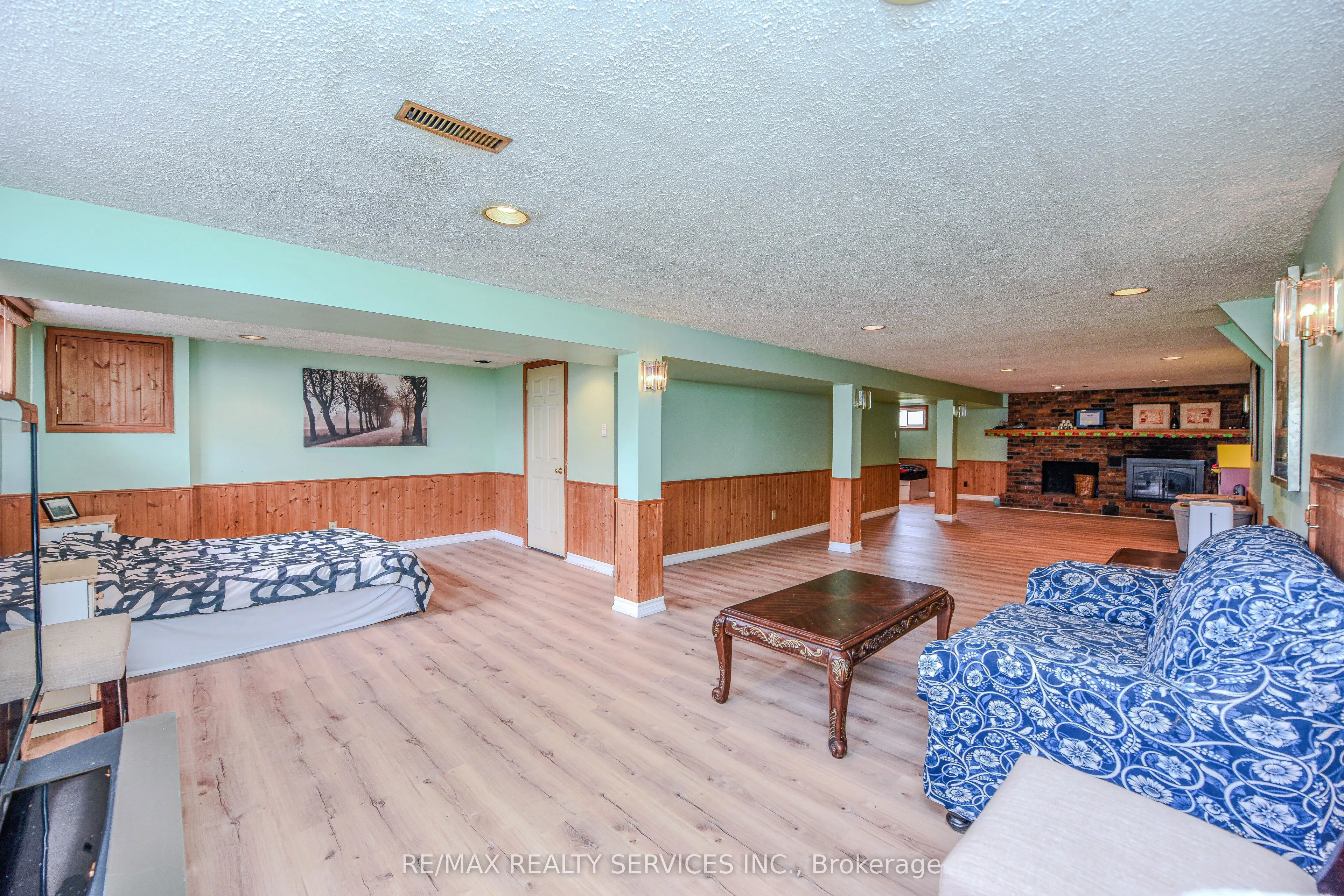 383 Bartley Bull Parkway