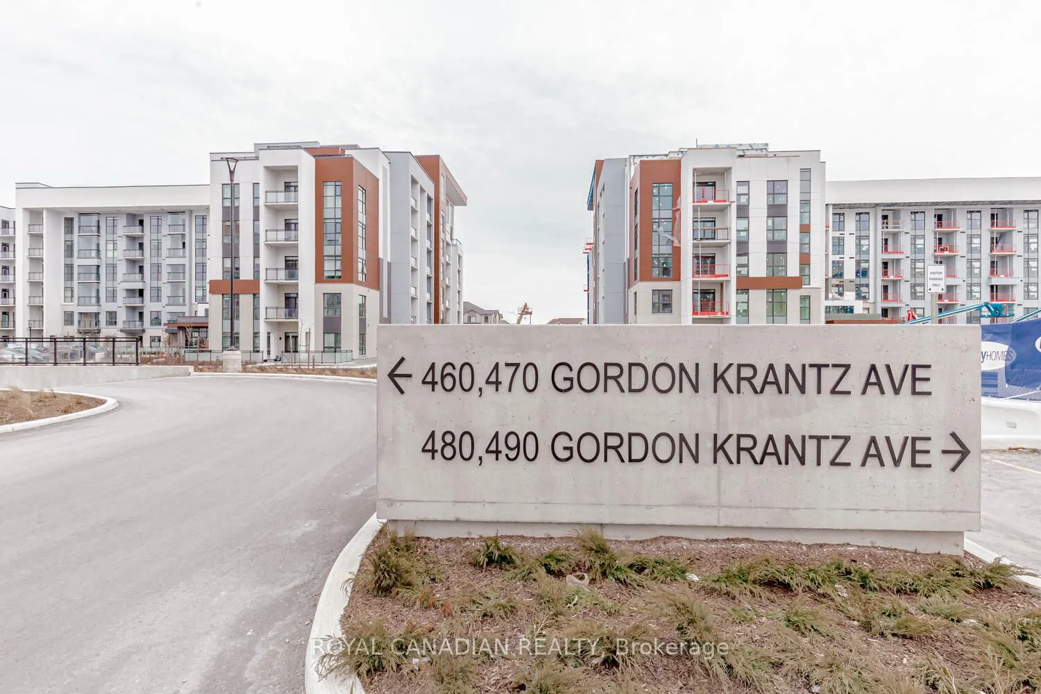 470 Gordon Krantz Avenue, #518