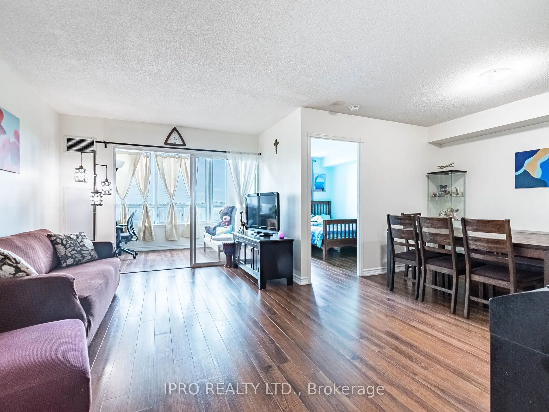 135 Hillcrest Avenue, #709