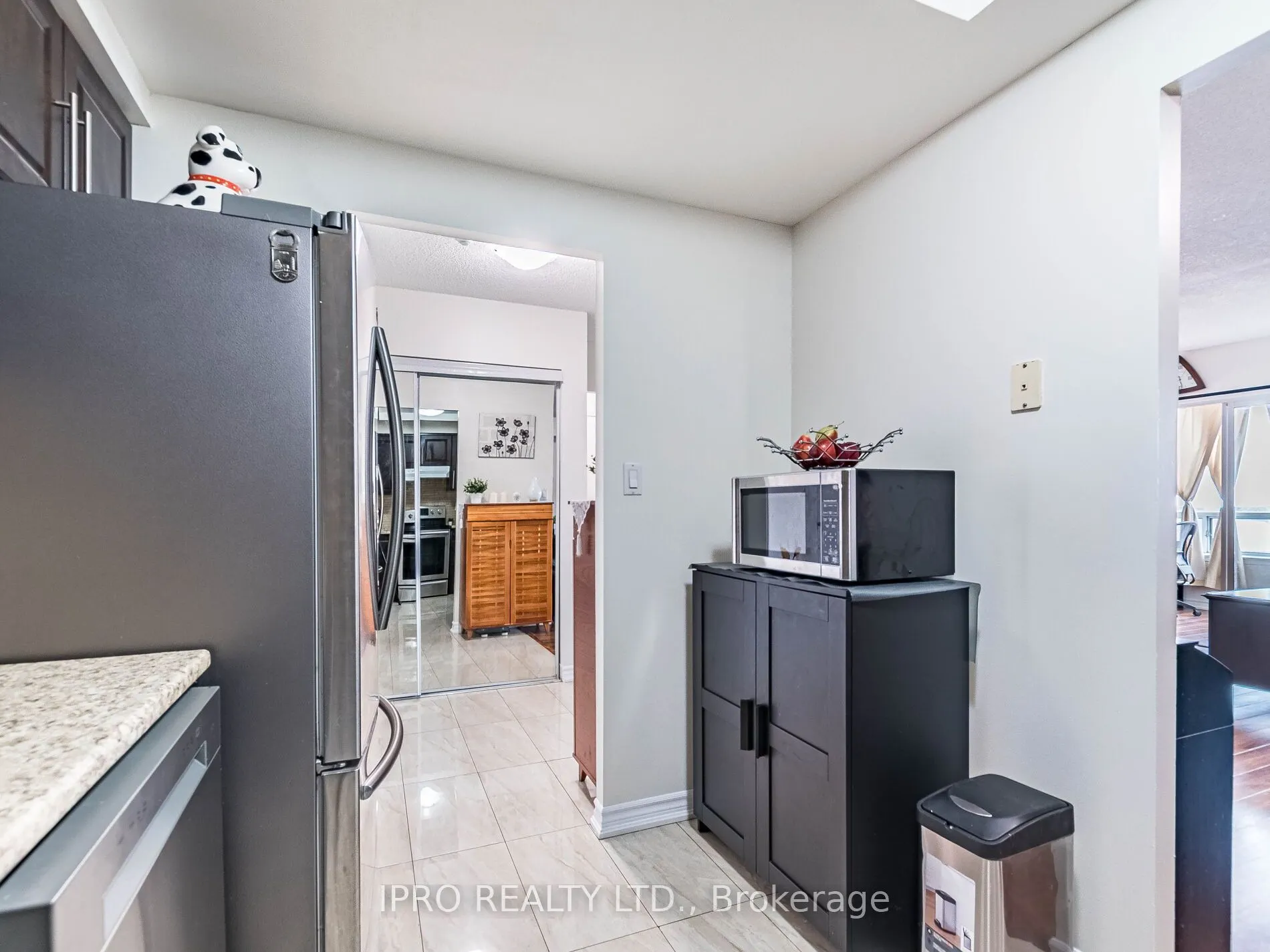 135 Hillcrest Avenue, #709