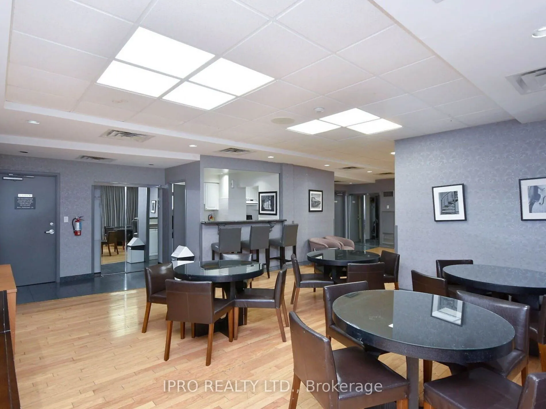 135 Hillcrest Avenue, #709