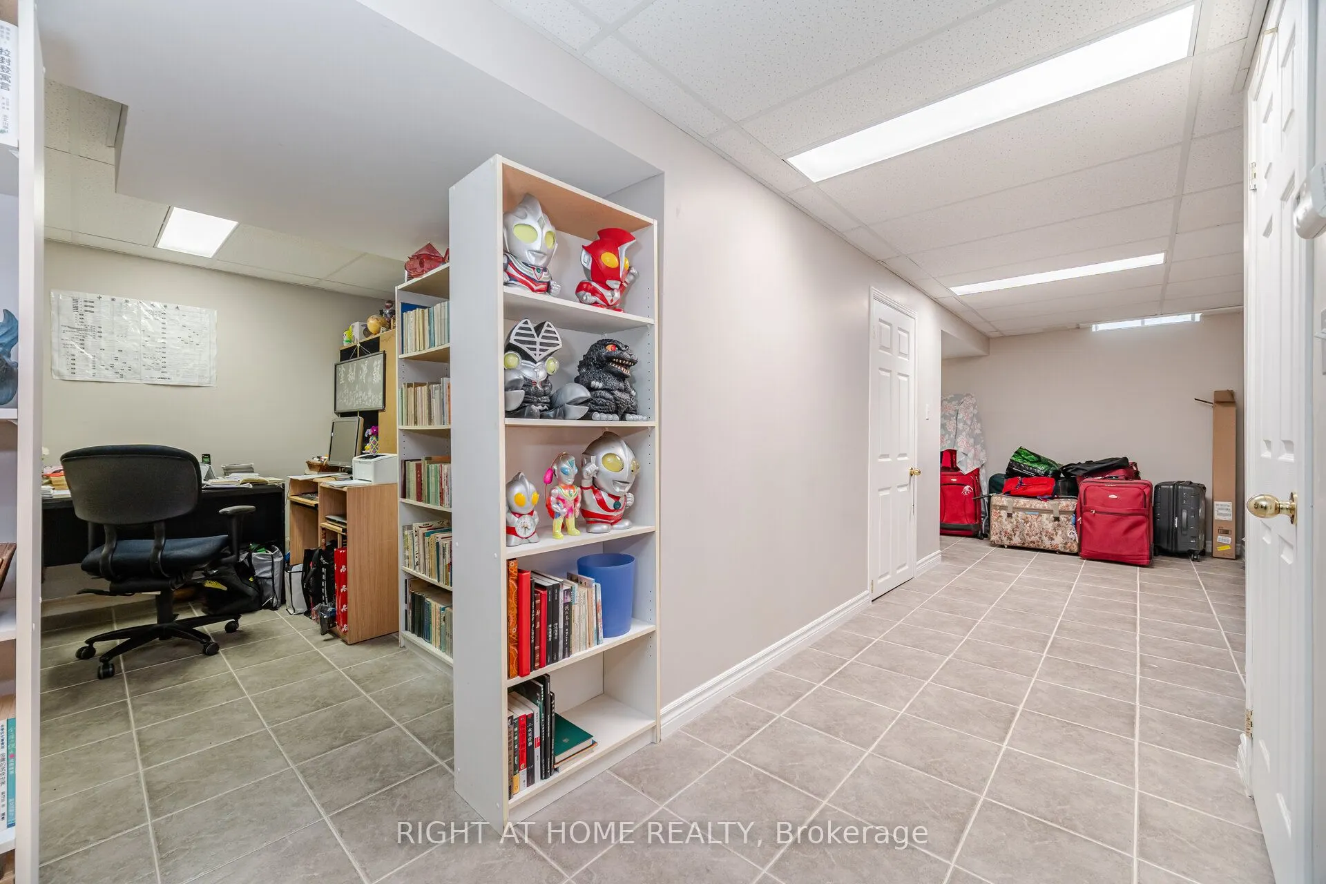 5253 Palomar Crescent
