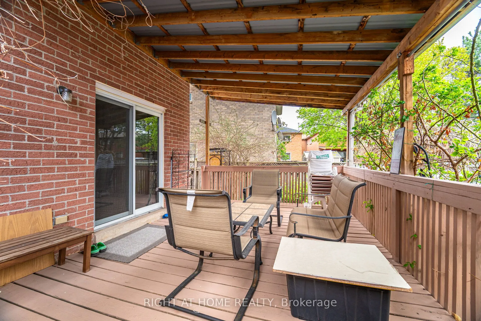5253 Palomar Crescent
