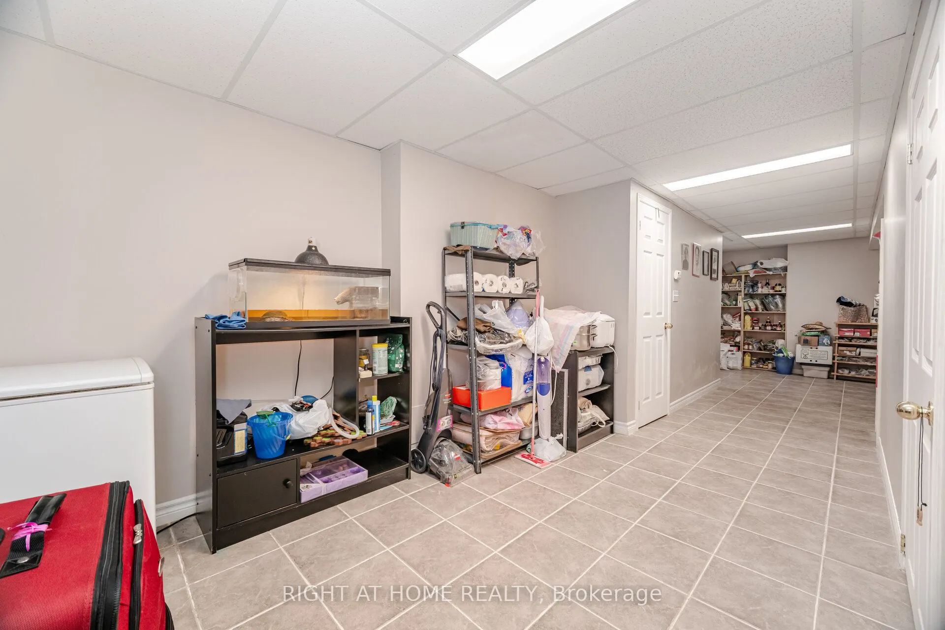 5253 Palomar Crescent
