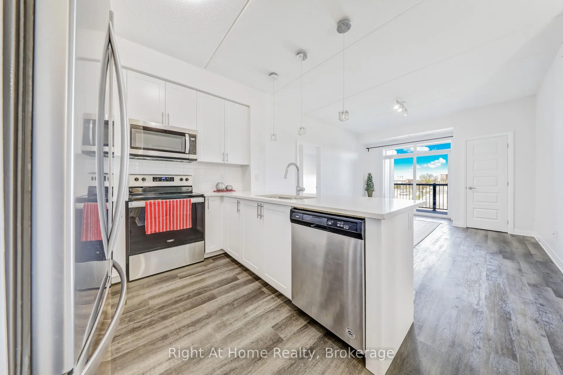 610 Farmstead Drive #307