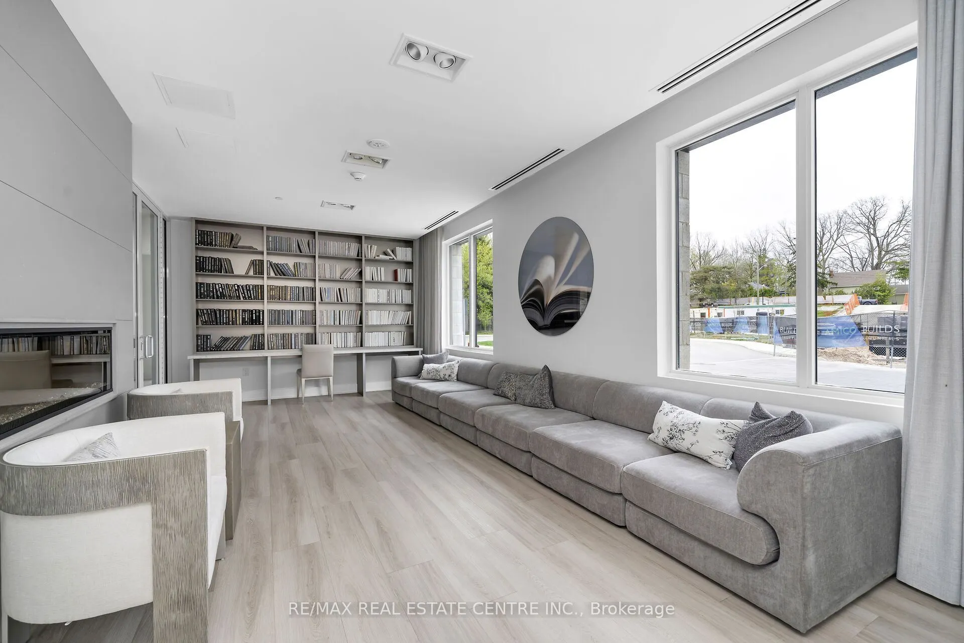 42 Mill Street, #513