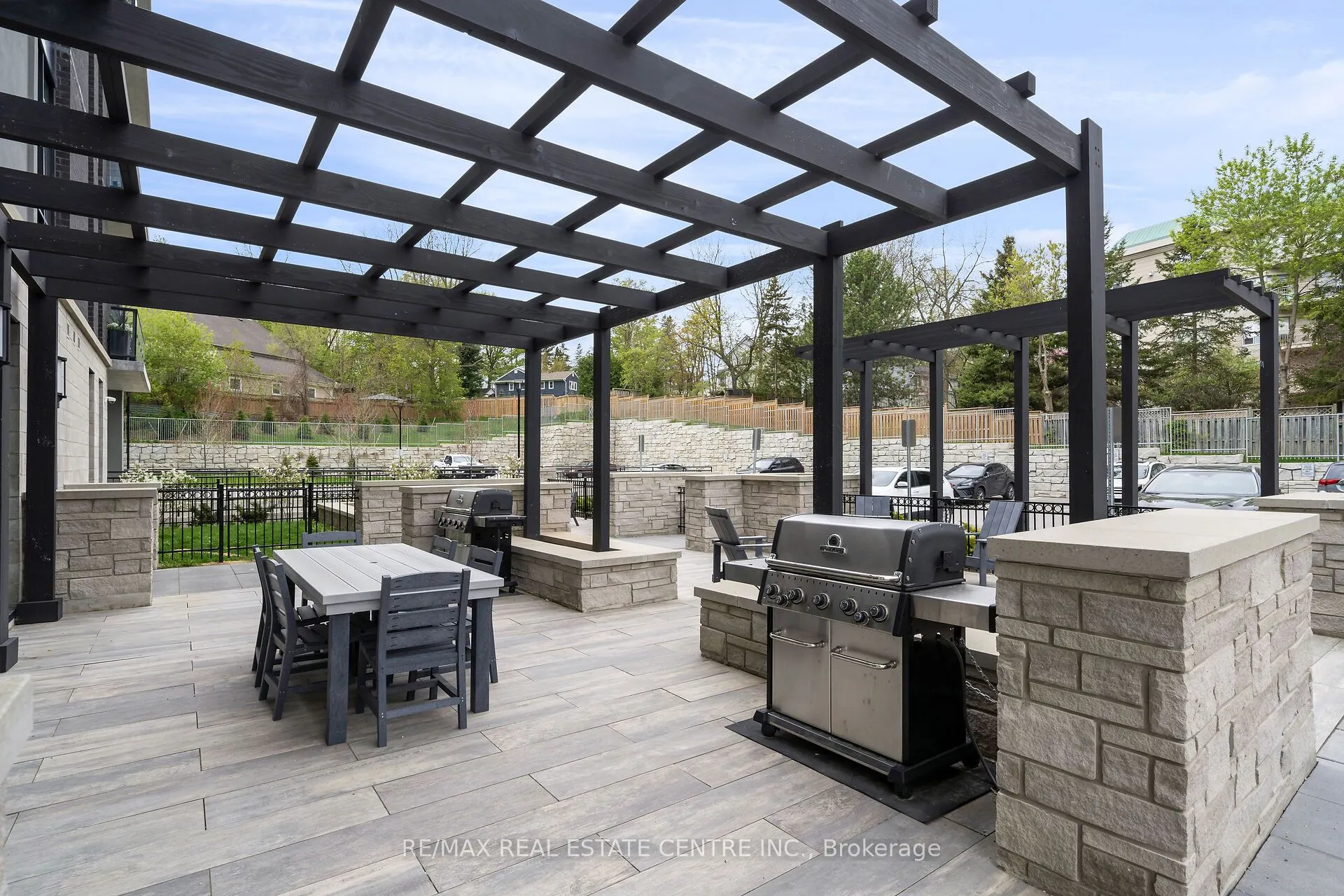 42 Mill Street, #513