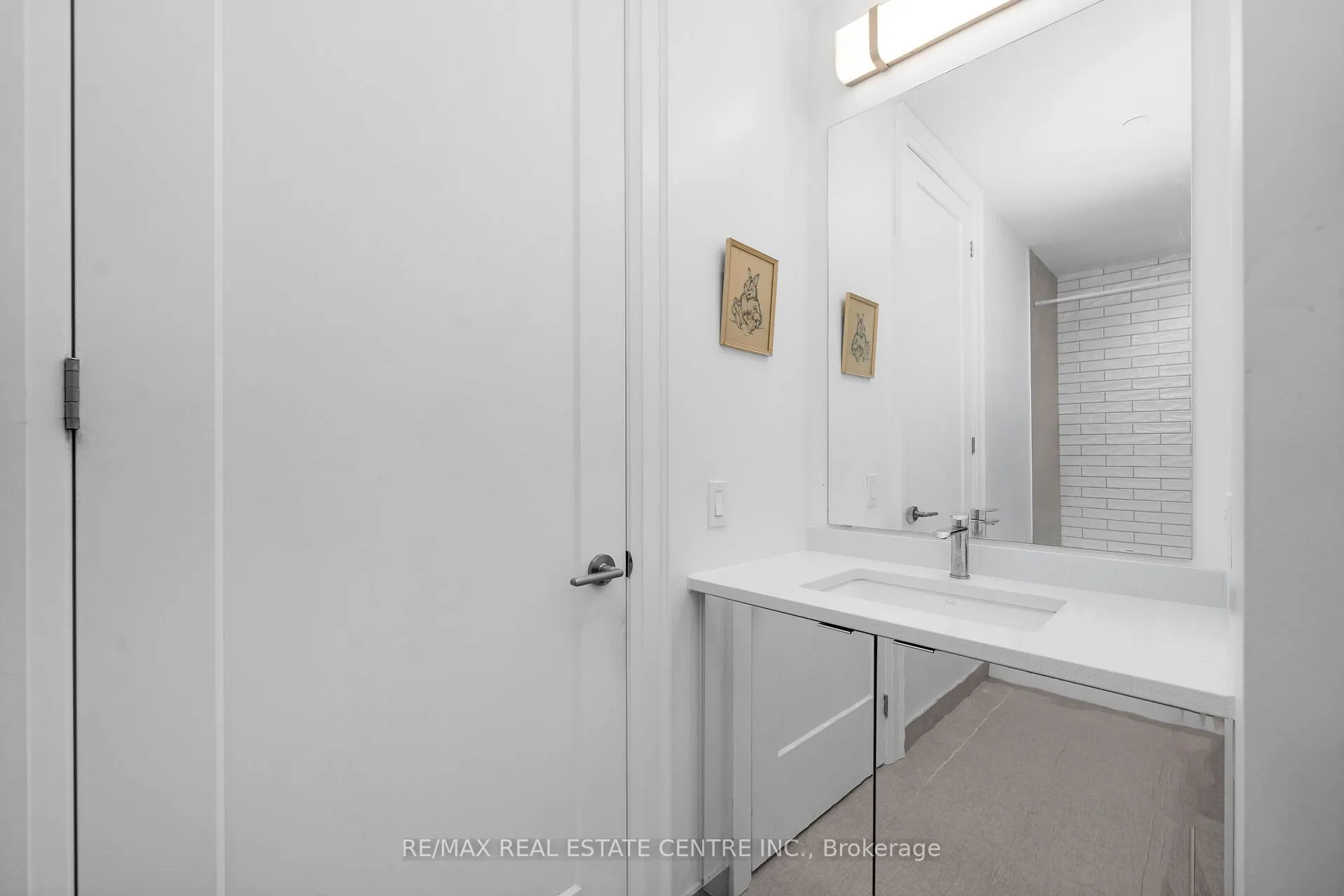 42 Mill Street, #513