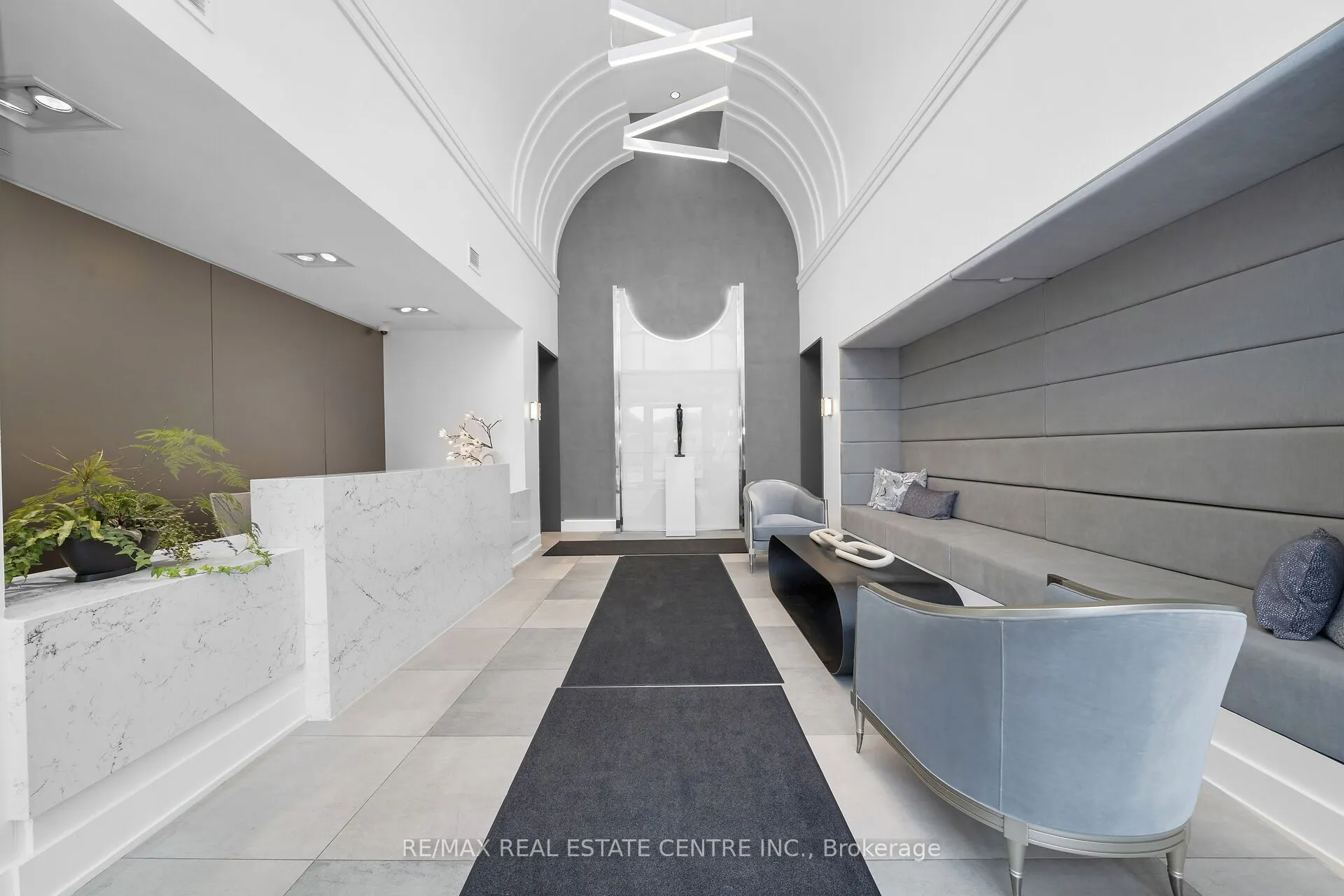 42 Mill Street, #513