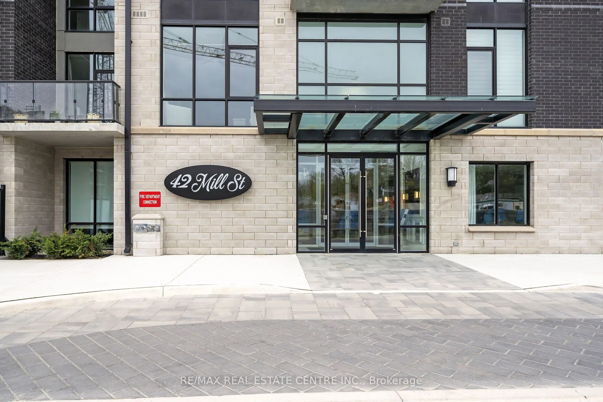 42 Mill Street, #513