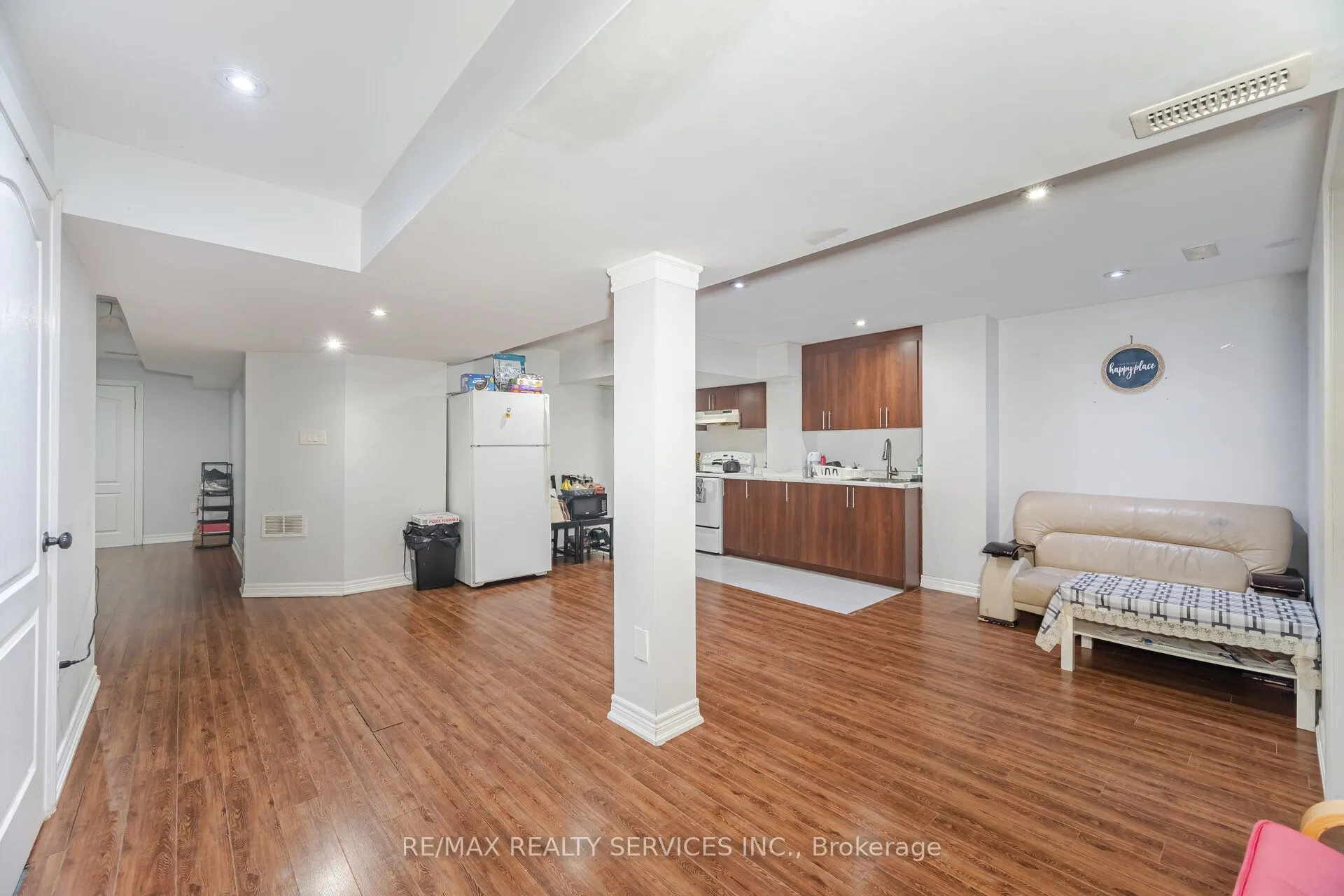69 Harbourtown Crescent