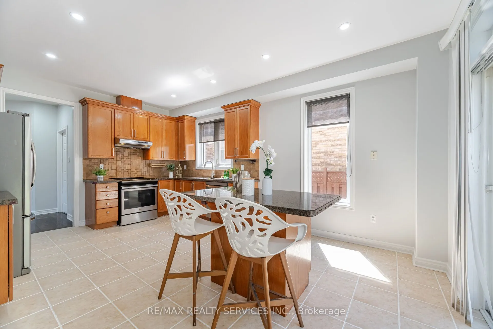 69 Harbourtown Crescent