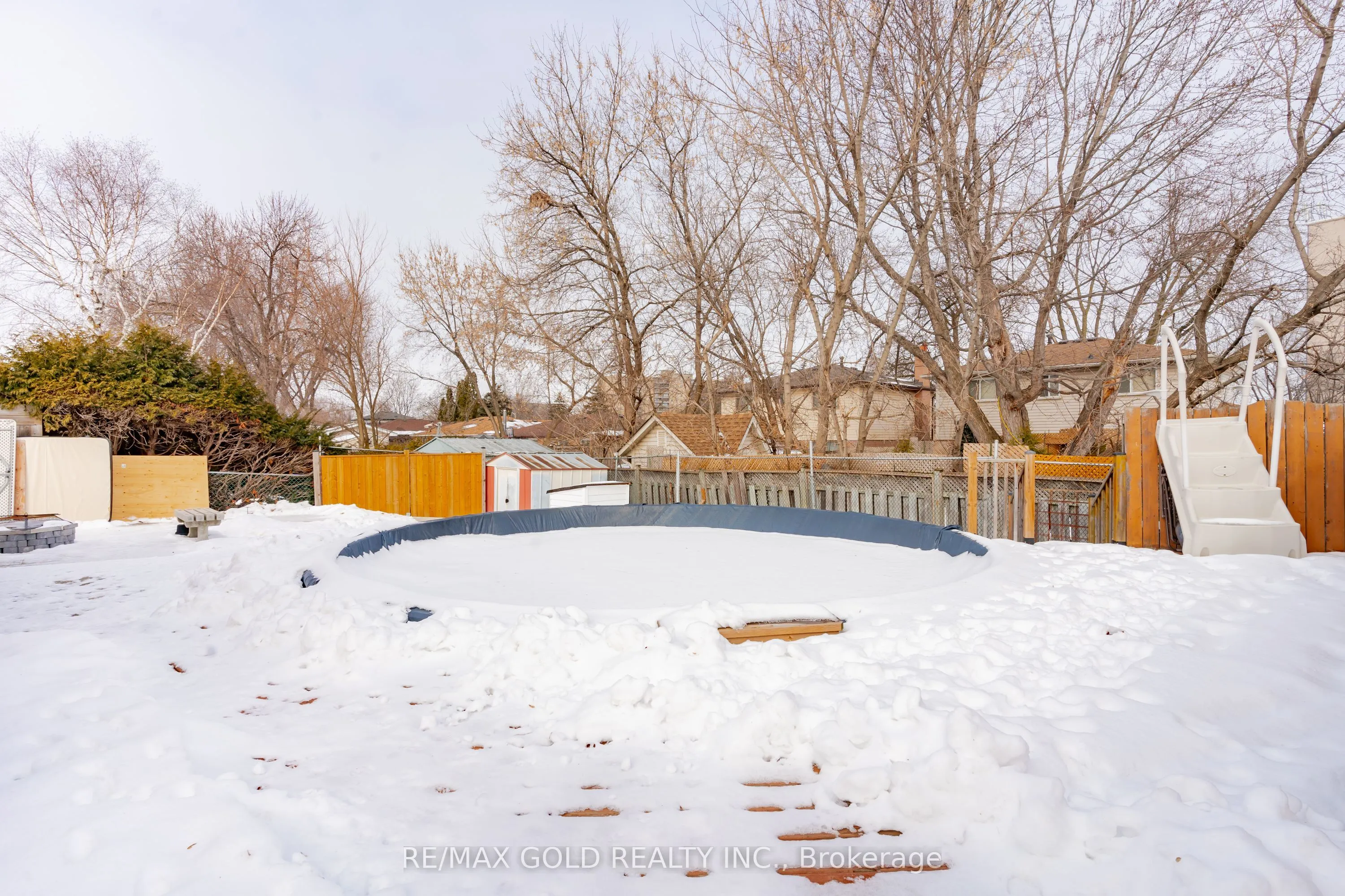 15 Castlemore Drive