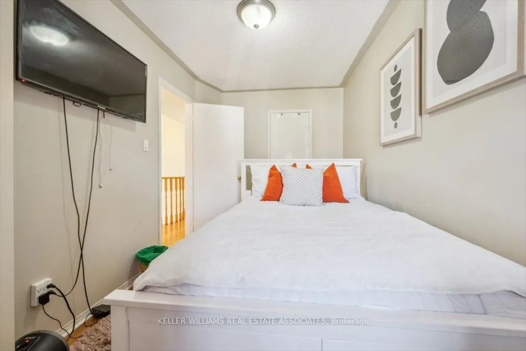 24 Mount Dennis Drive, #M24