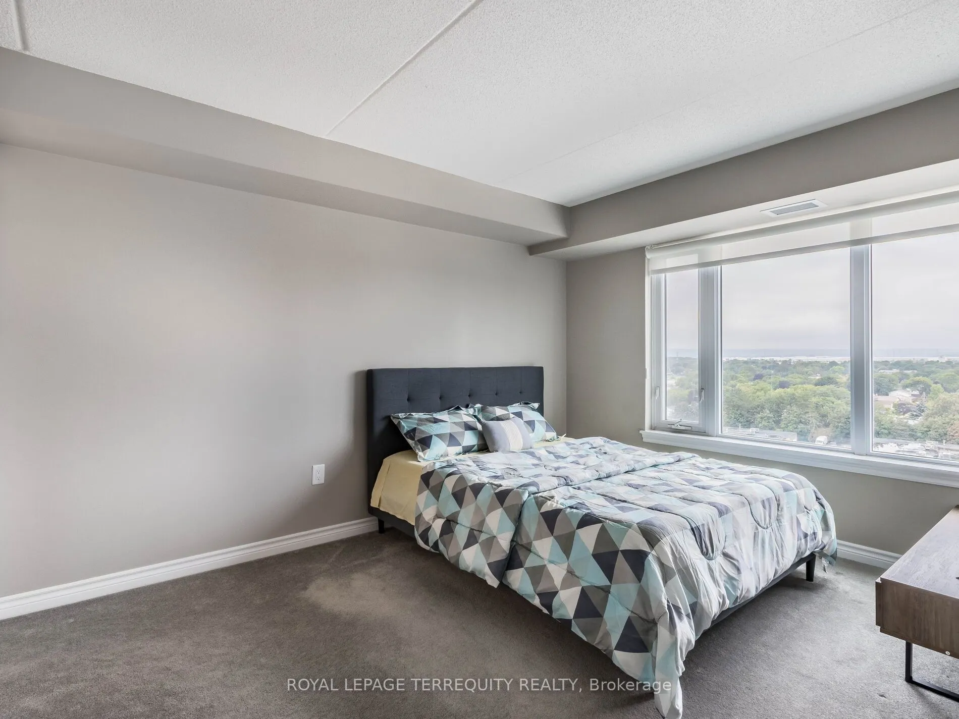 716 Main Street E, #1008